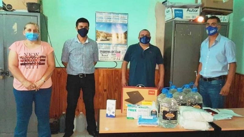 Comisaría recibió donación