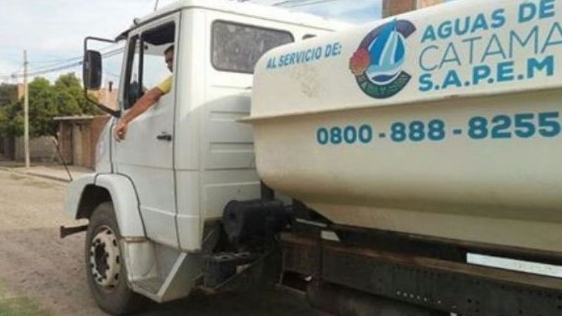 El servicio de camiones cisternas es gratuito