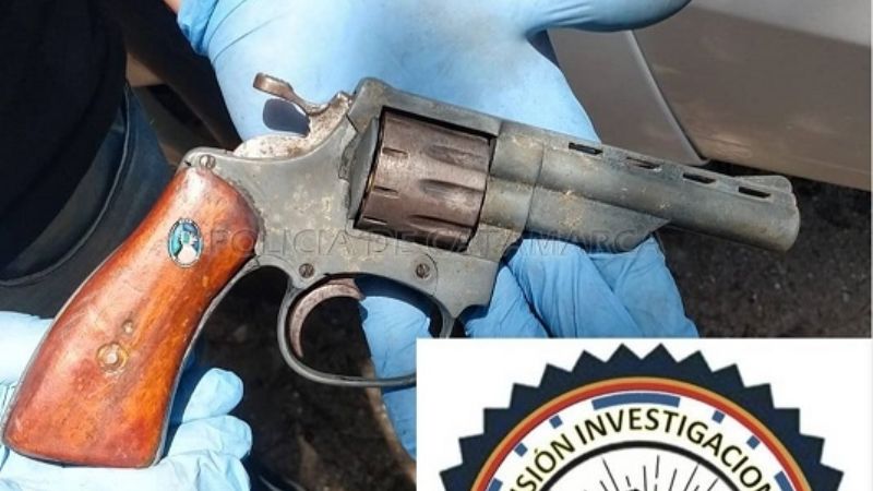 Arrestan  a una persona y secuestran un arma de fuego