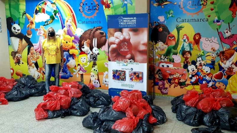 El Movimiento social Federal Belgrano donó bolsones a Soles