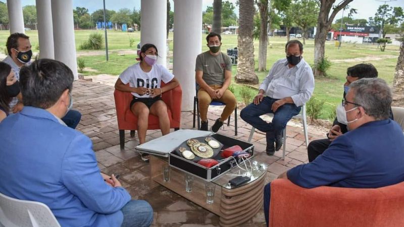 Jalil recibió a la campeona mundial Nazarena "Capricho" Romero