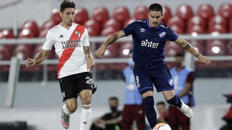 River visita a Nacional por el pase a la semifinal