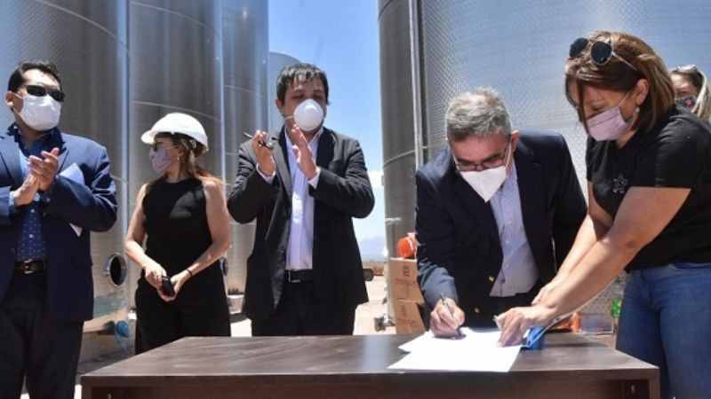 Jalil dio el puntapié inicial del Parque Industrial en Tinogasta