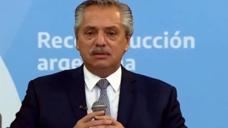 Fernández: “Vamos a seguir con el distanciamiento social hasta el 31 de enero”