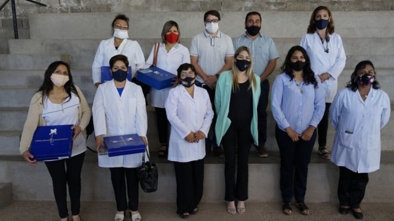 Entrega de elementos y recorrida por escuelas de Belén