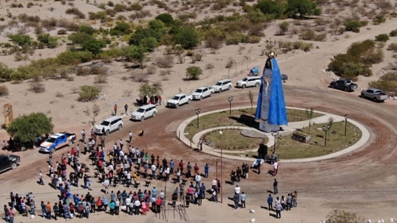 Inauguraron histórico monumento a la Virgen del Valle en Fiambalá