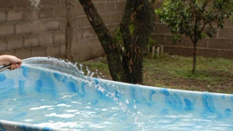 Se ahogó una bebé de un año al caer en una pileta de lona