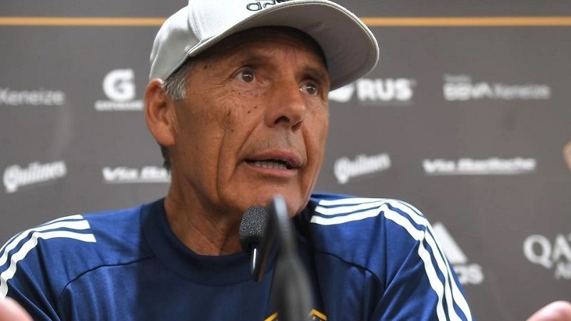 Russo pone Zárate y "Wanchope" va al banco