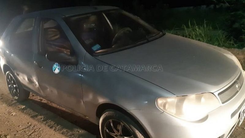 Aprehenden a tres sujetos y les quitan el auto