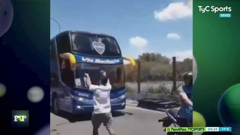 Agua bendita y la Virgen, para sacar la “mufa” en Boca