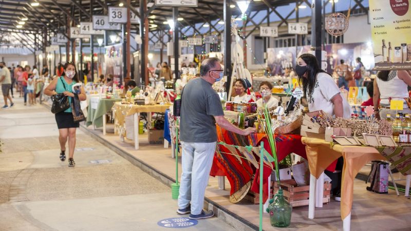 La Expo Navideña, para elegir regalos con valor artesanal
