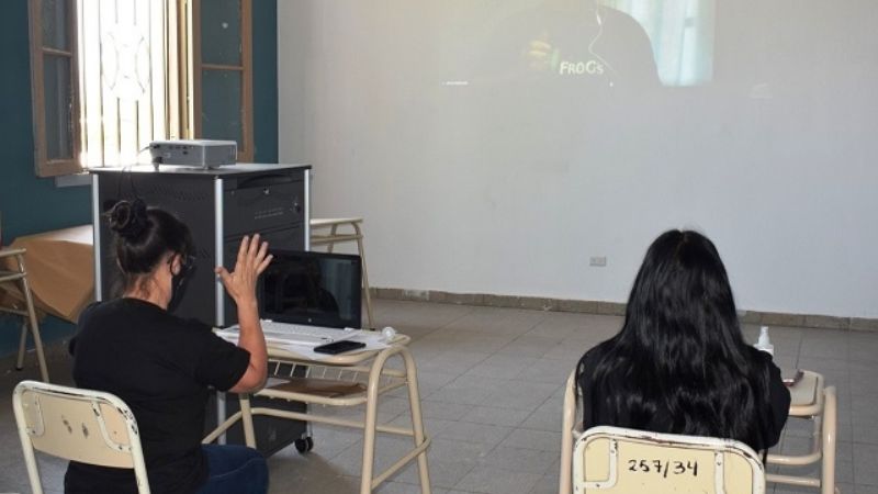 Finalizó capacitación “Comunicarnos en Lengua de Señas Argentina”