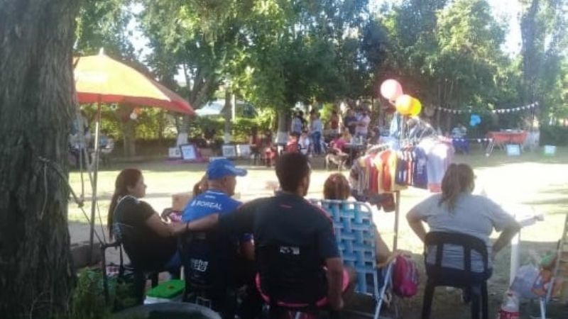 Feria de artesanos y emprendedores en El Portezuelo