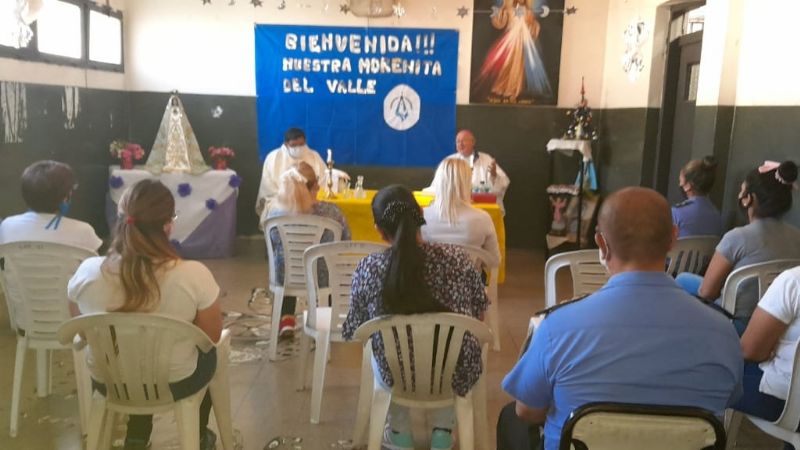 Visita de la Virgen y Misa de Navidad en las cárceles