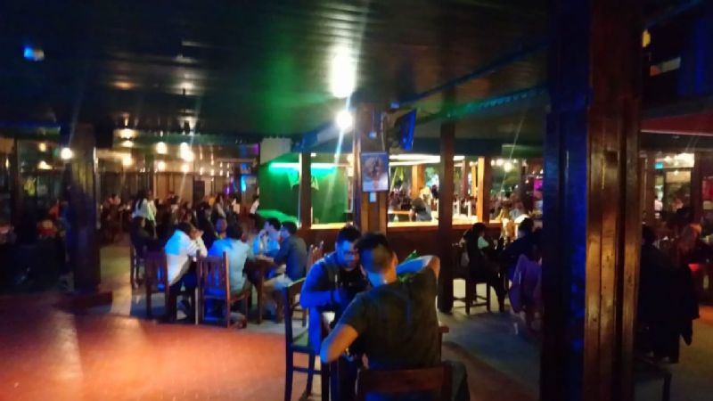 Amplían horario de bares y restaurantes en Navidad y Año Nuevo