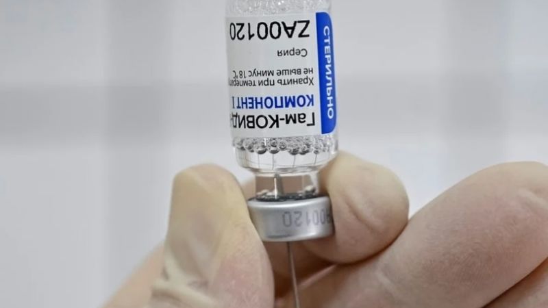 Afirman que la vacunación empezaría el lunes o martes y en todas las provincias a la vez