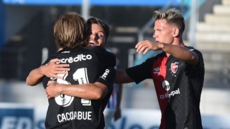 Newell's venció a Sp. Peñarol (SJ) y está en 16vos.