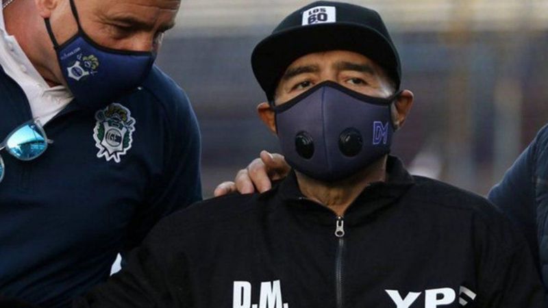 Una futbolista reclama la paternidad de Diego Maradona