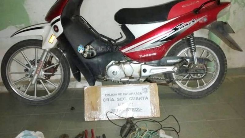 Escapaban de policías y protagonizaron un accidente