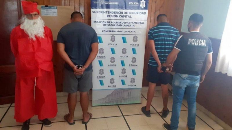 “Papá Noel” detuvo a un fugitivo que era buscado en La Plata