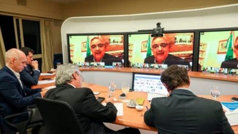 Alberto se reúne con los gobernadores para definir el inicio de la vacunación