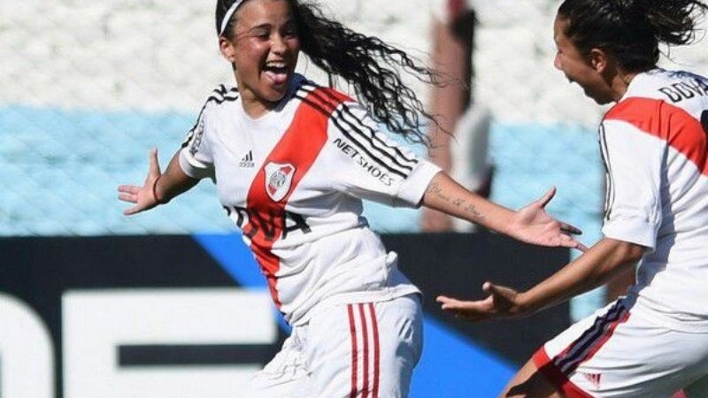 River goleó al Rojo y está en “semis” del Fútbol Femenino