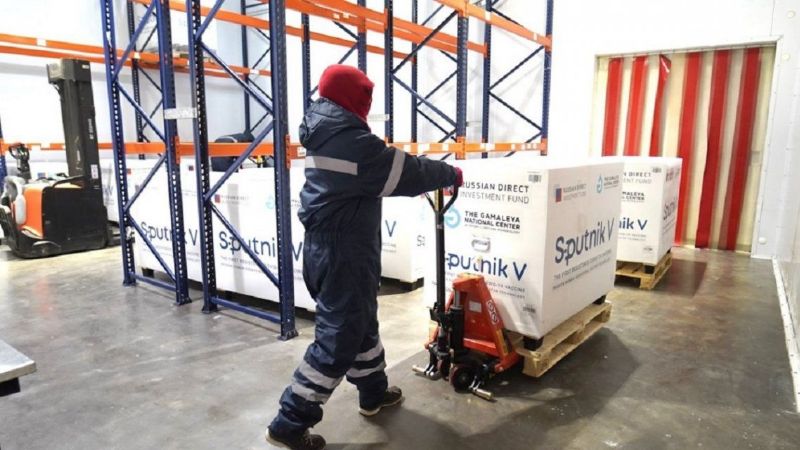 Inició la distribución por todo el país de la vacuna Sputnik V