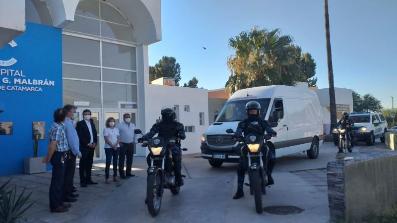 Llegaron las vacunas Sputnik V al Hospital “Carlos Malbrán”