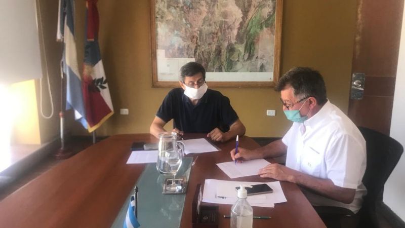 Aicat firmó convenio para impulsar el desarrollo de energías renovables