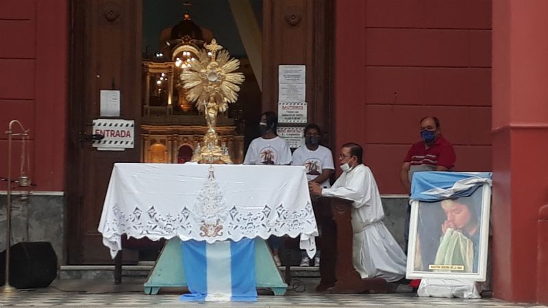 Catamarca intensifica su oración por la vida naciente