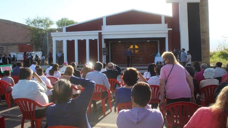 Consagran los templos de la Virgen del Valle de La Ramadita y Retiro