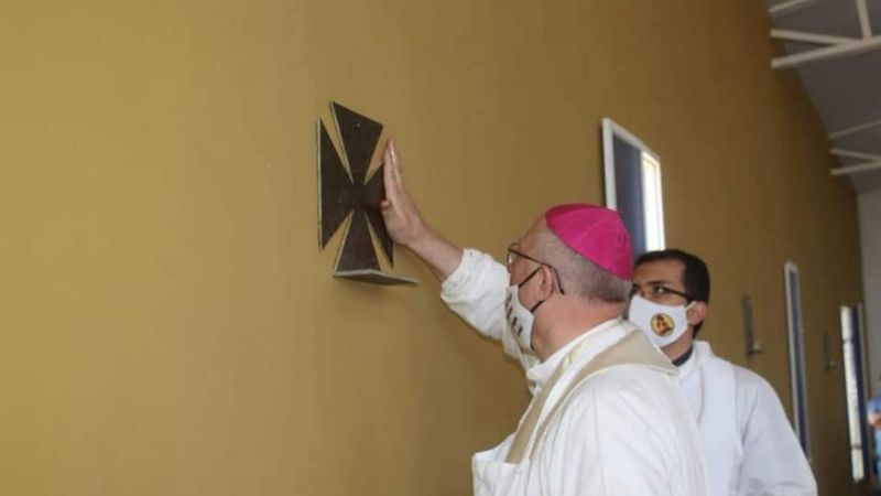 Consagran los templos de la Virgen del Valle de La Ramadita y Retiro