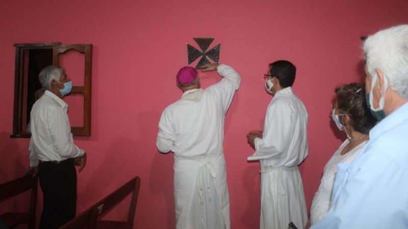 Consagran los templos de la Virgen del Valle de La Ramadita y Retiro