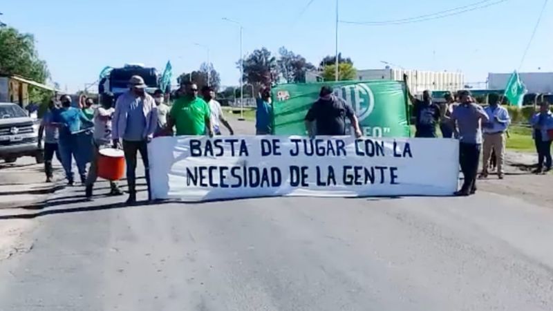 Piquete de municipales de Recreo en la ruta 157