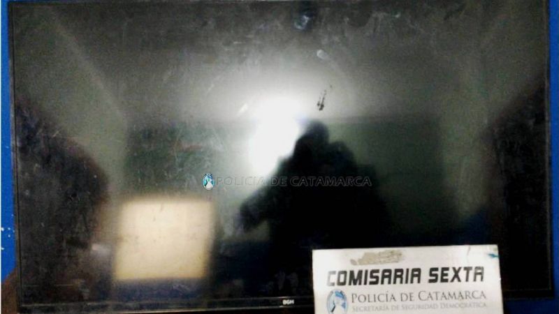 Aprehenden a un joven que robó un televisor de una casa