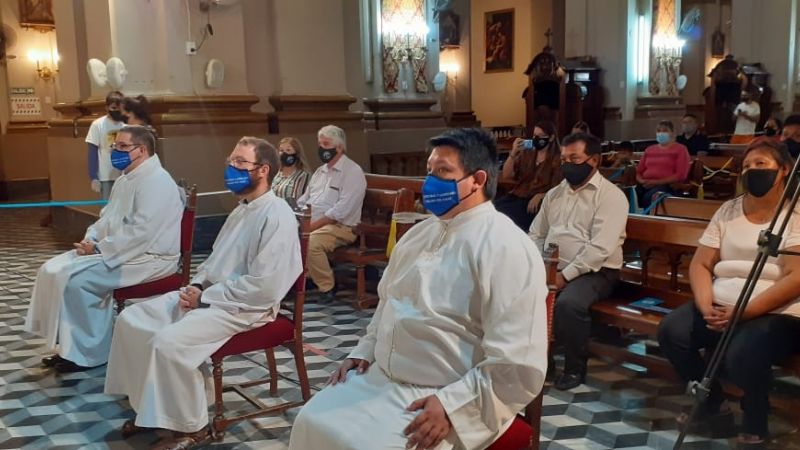 A los pies de la Virgen, tres jóvenes fueron admitidos al Diaconado y Presbiterado