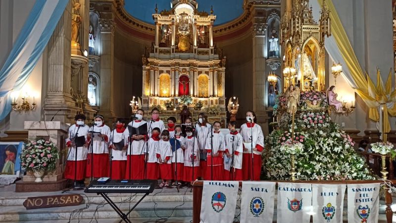 El Coro de Niños de la Catedral presentó su primer CD