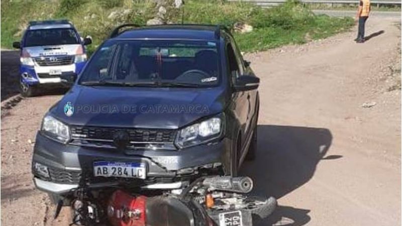 Choque con dos heridos en Ambato