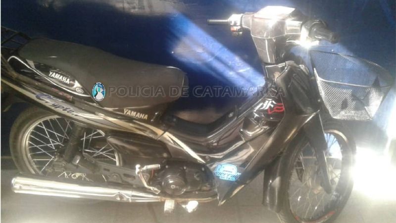 Secuestran la moto a un adolescente que circulaba sin papeles