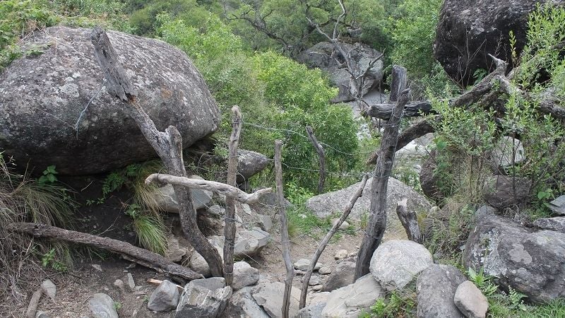 Cumbre en el “Crestón”, con el plus de una “corrida”