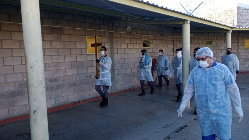 Emotiva procesión de la Virgen del Valle en la cárcel