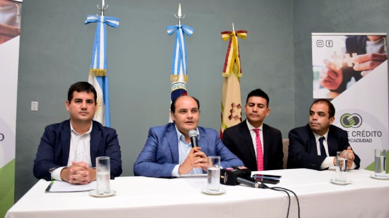 Anunciaron líneas de crédito para viviendas, refacciones y jóvenes profesionales
