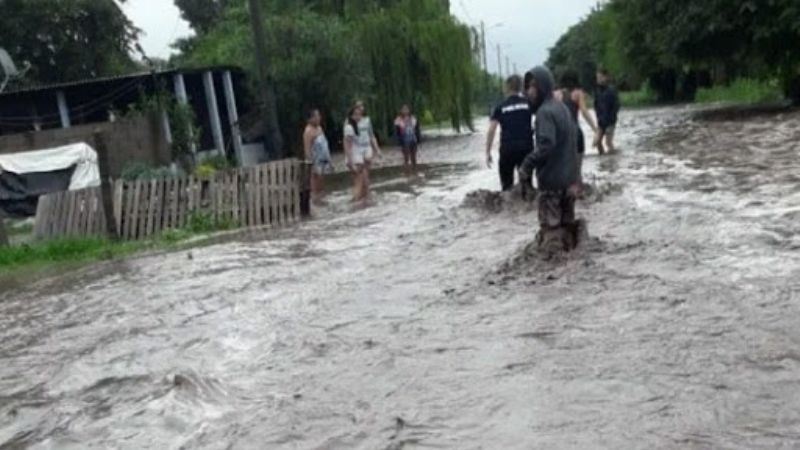 Continúa la asistencia y realizan permanentes monitoreos en Los Altos