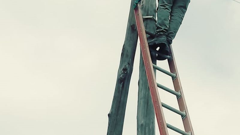 Intensas tareas para restablecer el servicio de energía en Rincón