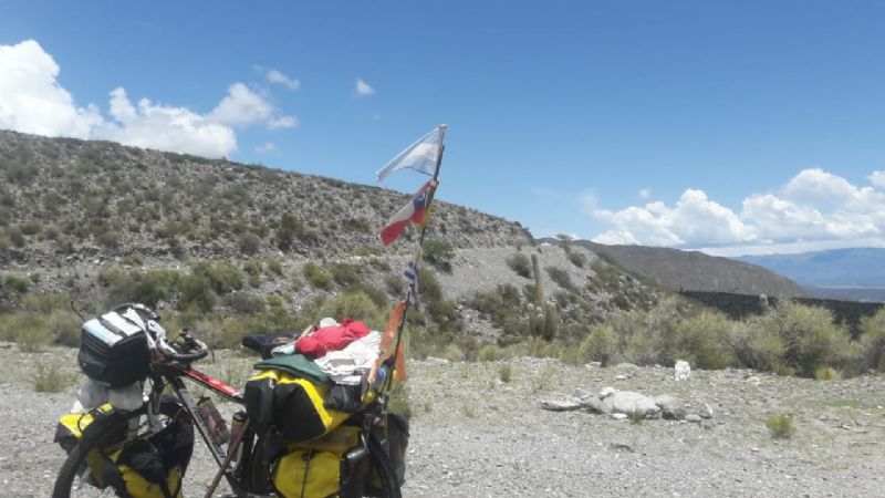 “Pepe” Serrano pone a rodar la vida en cada vuelta al sol