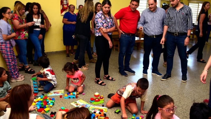 Talleres creativos para acercar a niños y jóvenes a la tecnología