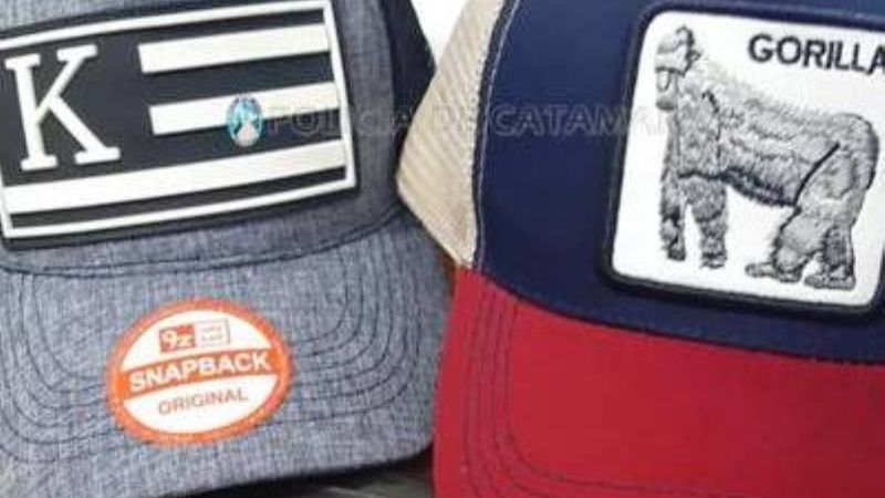 Detienen a un hombre por robar dos gorras en un local del centro