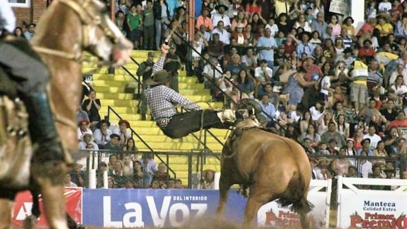 Jinete herido por un caballo en Jesús María despertó del coma
