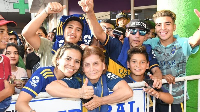 Santiago vive una “locura” con la llegada de Boca