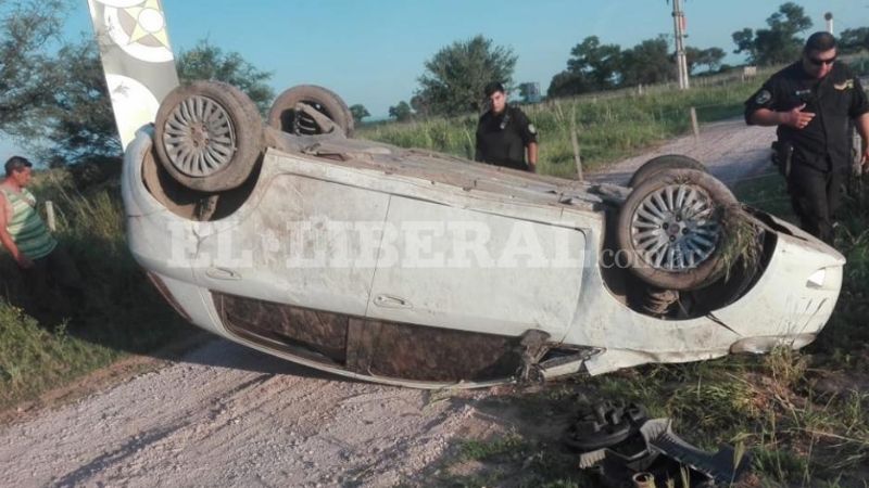 Docente catamarqueña protagonizó un vuelco en Santiago del Estero